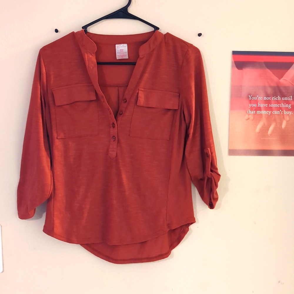 Business casual top small